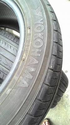 215/55R17 YOKOHAMA ADVAN dB decibel ปี2013 มี 3 เส้น tel.081-427-3941