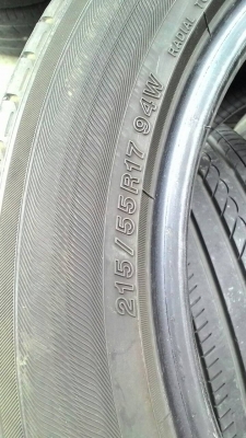 215/55R17 YOKOHAMA ADVAN dB decibel ปี2013 มี 3 เส้น tel.081-427-3941