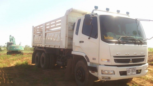 ขายดาวน์!!  สิบล้อ 2 เพลา FUSO
