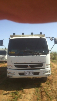 ขายดาวน์!!  สิบล้อ 2 เพลา FUSO