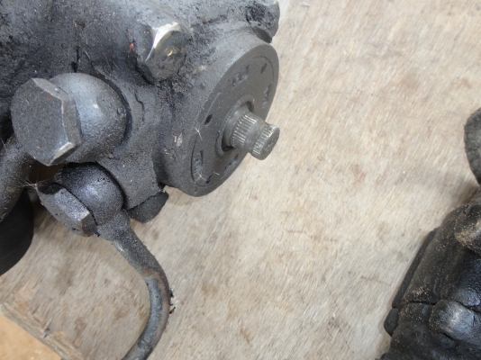 ขายกระปุกพวงมลัยเพาเวอร์ อิซูซุ  Lock240