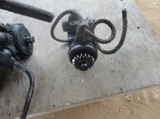 ขายกระปุกพวงมลัยเพาเวอร์ อิซูซุ  Lock240