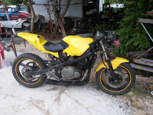 ขายเป็นอะไหล่ gsxr 250cc ราคา ุ6500 ขายเป็นอะไหล่ gsxr 250cc ราคา ุ6500