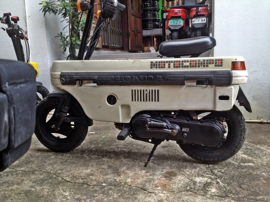 **** ขายรถพับได้ Honda Motocompo สีเดิมจากญี่ปุ่น ****