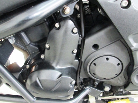 ขาย Versys 650 ปี 2012 รถมือเดียว สภาพสวย แถมท่อแต่ง Yoshimura รถเช็คศูนย์ตลอด สีเหลือง ราคา 199000 บาท