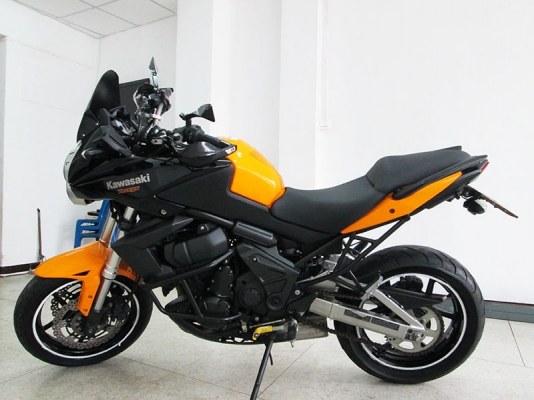 ขาย Versys 650 ปี 2012 รถมือเดียว สภาพสวย แถมท่อแต่ง Yoshimura รถเช็คศูนย์ตลอด สีเหลือง ราคา 199000 บาท