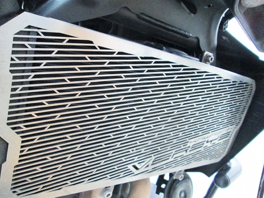 ขาย Versys 650 ปี 2012 รถมือเดียว สภาพสวย แถมท่อแต่ง Yoshimura รถเช็คศูนย์ตลอด สีเหลือง ราคา 199000 บาท