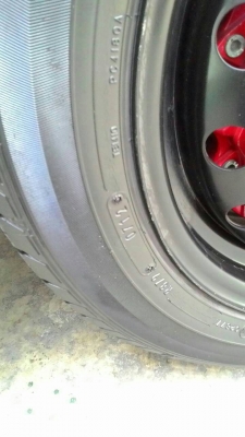 ขอบ 15  ขนาด 4 รู100 กะทะล้อพร้อมยาง 175/60R15 ชุด 4 ล้อ tel.081-427-3941