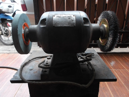 แท่นมอเตอร์หินเจียร์ ใช้งานได้ปกติ