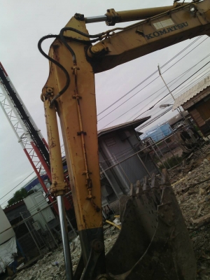 ขายรถแบคโฮ KOMUTSU PC200-1 มีไลน์เจาะ สภาพพร้อมใช่ เครื่องดี ไม่มีโหลด เอวดี เอกสารอินวอยซ์ ครับ