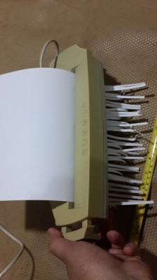 เครื่องย่อยกระดาษ มือถือ......รองไข่