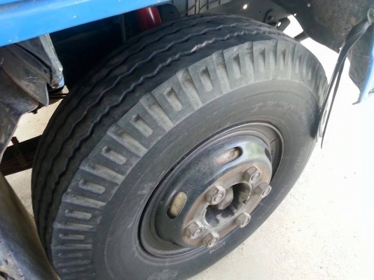 ขายรถ ISUZU NPR115แรง เครื่องดีแคชซีสวย ยาว5เมตร สภาพพร้อมใช้งาน เอกสารพร้อมโอน สนใจโทร 090-8588220คุณนะ 093-3258446คุณบิว ID:narong498 หรือเข้าดูสินค้าอื่นๆได้ที่ www.truck.in.th/498 หรือเพจFacebook ณรงค์ ซื้อขายรถมือสอง (เว็บไซต์ส่วนตัว) หรือFacebook ตล