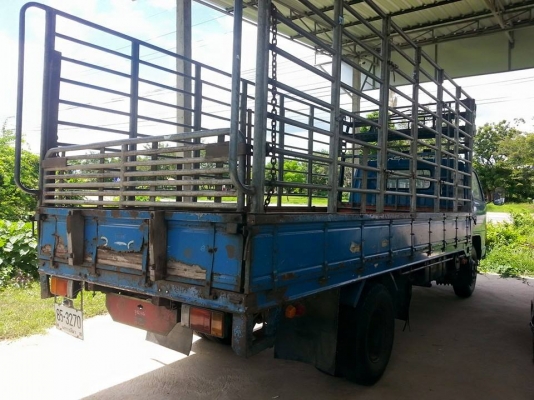 ขายรถ ISUZU NPR115แรง เครื่องดีแคชซีสวย ยาว5เมตร สภาพพร้อมใช้งาน เอกสารพร้อมโอน สนใจโทร 090-8588220คุณนะ 093-3258446คุณบิว ID:narong498 หรือเข้าดูสินค้าอื่นๆได้ที่ www.truck.in.th/498 หรือเพจFacebook ณรงค์ ซื้อขายรถมือสอง (เว็บไซต์ส่วนตัว) หรือFacebook ตล