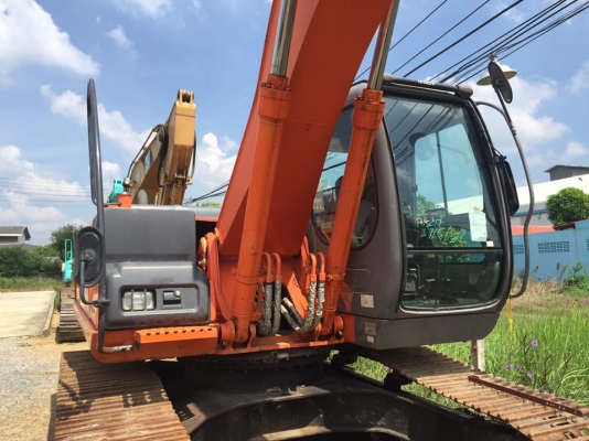 ZX200 เก่าญี่ปุ่น ราคาไม่แพงครับ