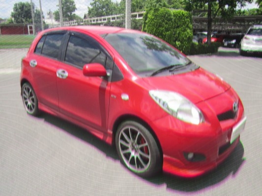 ขายด่วน Toyota Yaris 1.5J ปี 2010 เกียร์ auto สวยๆครับ