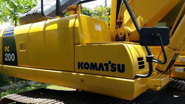 ขายด่วน!! PC200-8 10,000 ชม.สภาพสวยค่ะ