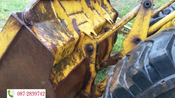 ขายรถตักล้อยาง CAT 966C