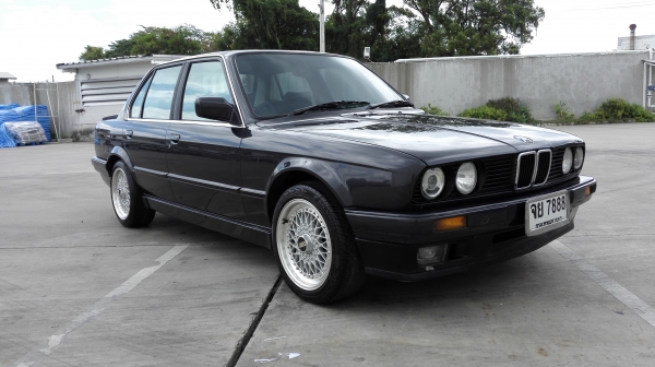 BMW E30 ออโต้M40 สวยสภาพหายากไม่มีผุ