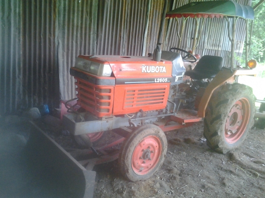 ขายตามสภาพรถไถ26แรงคูโบต้าสภาพสวยมีพาน5มีดันหน้าไม่มีโฟวิน