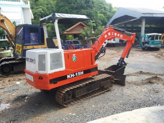ขายรถขุดKUBOTA   KH15H (เท่ากับPC30 ) รถเก่านอกแท้ มีใบอินวอย ราคา200,000บาท สนใจติดต่อ099-907-9273  กิ๊ฟค่ะ