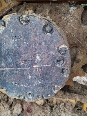 ขายอะใหล่ตัด KOMATSU PC 200 รุ่น 7   บูมอาร์ม เฟรม เครื่อง ตัวเดิน โซ๋ ใบแทรค ทะเบียน และอุปกรณ์อื่นๆ