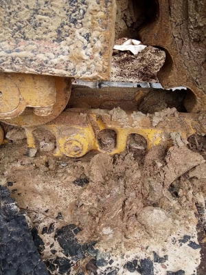 ขายอะใหล่ตัด KOMATSU PC 200 รุ่น 7   บูมอาร์ม เฟรม เครื่อง ตัวเดิน โซ๋ ใบแทรค ทะเบียน และอุปกรณ์อื่นๆ