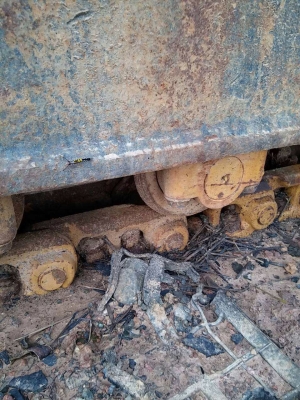 ขายอะใหล่ตัด KOMATSU PC 200 รุ่น 7   บูมอาร์ม เฟรม เครื่อง ตัวเดิน โซ๋ ใบแทรค ทะเบียน และอุปกรณ์อื่นๆ