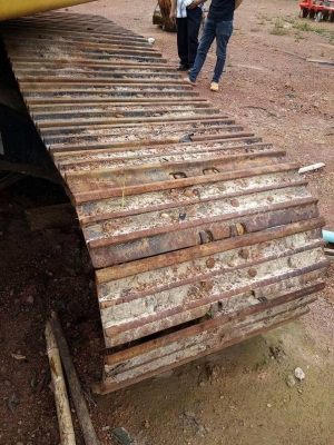 ขายอะใหล่ตัด KOMATSU PC 200 รุ่น 7   บูมอาร์ม เฟรม เครื่อง ตัวเดิน โซ๋ ใบแทรค ทะเบียน และอุปกรณ์อื่นๆ