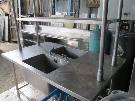 ชิงค์ล้างจานเข้าได้  2 ด้าน  มีชั้น  สภาพใหม่  ราคาถูกมากครับ