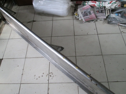 ชั้นวางแสตนเลสติดผนัง  หนา แข็งแรง ยาวมาก  ใหญ่    กว้าง