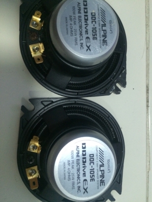 Alpine DDC-105E 4นิ้ว กรวยกระดาษ ขอบยางยัก แมเหล็กนีโอ Made in Japan หมวกโดนกดทับ ไม่มีผลกับเสียง เสียงปกติ หายาก มือ2 ญี่ปุ่น