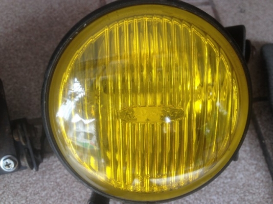 สปรอทไลท์ RAYBRIG เหลืองของเก่าญี่ปุ่นเเท้สภาพสวยคู่ละ