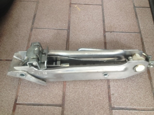 เเม่เเรงสำหรับรถยุโรปของเก่าญี่ปุ่นเเท้สภาพสวย