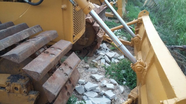 ขายแทรกเตอร์ D5Dเครื่อง 44V เอกสารอิมวอย สภาพพร้อมใช้ ราคาต่อรองได้ ติดต่อได้ ที่คุณ อ๊อฟ พิจิตร 086-737-9991 ขายแทรกเตอร์ D5Dเครื่อง 44V เอกสารอิมวอย สภาพพร้อมใช้ ราคาต่อรองได้ ติดต่อได้ ที่คุณ อ๊อฟ พิจิตร 086-737-9991