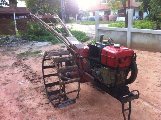 รถไถนาเดินตาม