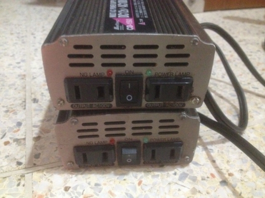 ตัวเเปลงไฟ 12V ออก 110V ของเก่าญี่ปุ่นสภาพดีใช้งานได้ปกติตัวละ