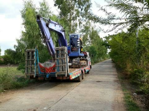 ขาย KOMATSU PC 128US1 สภาพสวยพร้อมใช้ ติดต่อได้ที่คุณ อ๊อฟ พิจิตร 086-737-9991 ขาย KOMATSU PC 128US1 สภาพสวยพร้อมใช้ ติดต่อได้ที่คุณ อ๊อฟ พิจิตร 086-737-9991