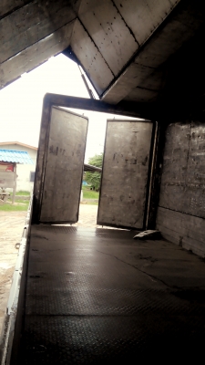 ขายตู้แห้งเปิดข้างใด้