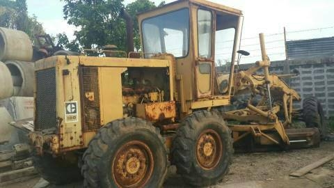 ขายรถเกรด CAT 12G สภาพสวยพร้อมใช้ ราคาต่อรองได้ ติดต่อได้ที่คุณ อ๊อฟ พิจิตร 086-737-9991