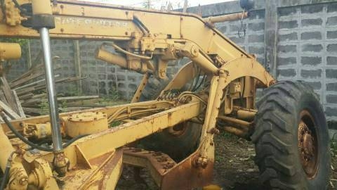 ขายรถเกรด CAT 12G สภาพสวยพร้อมใช้ ราคาต่อรองได้ ติดต่อได้ที่คุณ อ๊อฟ พิจิตร 086-737-9991 ขายรถเกรด CAT 12G สภาพสวยพร้อมใช้ ราคาต่อรองได้ ติดต่อได้ที่คุณ อ๊อฟ พิจิตร 086-737-9991