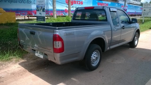 ขาย ISUZU DMAX 2.5 SX ปี 2006/2549 เครื่องดี คัสซีสวย พาวเวอร์ แอร์เย็น ทะเบียนพร้อมโอน ราคาต่อรองได้