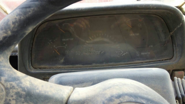 ขายรถตัก HITACHI LX110-3 สภาพสวยพร้อมใช้ ติดต่อได้ที่คุณ อ๊อฟ พิจิตร 086-737-9991 ขายรถตัก HITACHI LX110-3 สภาพสวยพร้อมใช้ ติดต่อได้ที่คุณ อ๊อฟ พิจิตร 086-737-9991