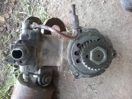 ปั๊มลมใส่EP100หรือEM100