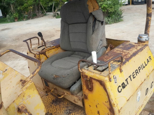 ขายแทรกเตอร์ตีนเป็ด D3Cสภาพพร้อมใช้ ติดต่อได้ ที่คุณ อ๊อฟ พิจิตร 086-737-9991 ขายแทรกเตอร์ตีนเป็ด D3Cสภาพพร้อมใช้ ติดต่อได้ ที่คุณ อ๊อฟ พิจิตร 086-737-9991