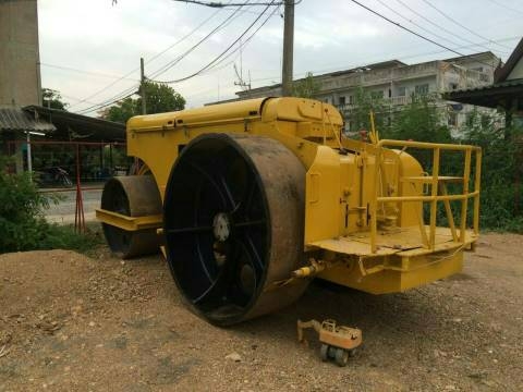 ขายรถบด 3ล้อเหล็ก สภาพสวยพร้อมใช้ ต่อรอง ติดต่อได้ที่คุณ อ๊อฟ พิจิตร 086-737-9991 ขายรถบด 3ล้อเหล็ก สภาพสวยพร้อมใช้ ต่อรอง ติดต่อได้ที่คุณ อ๊อฟ พิจิตร 086-737-9991