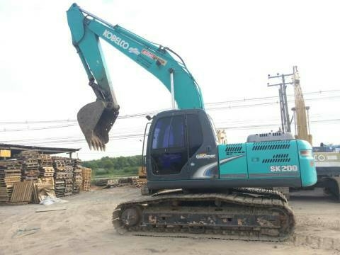 ขาย KOBELCO SK200M8 YN12 สภาพสวยพร้อมใช้ ราคาต่อรองได้ ติดต่อได้ที่คุณ อ๊อฟ พิจิตร 086-737-9991