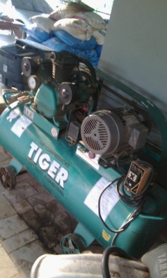 ขอขายปั๊มลม ไทเกอร์ พร้อมใช้งาน ขอขายปั๊มลม ไทเกอร์ พร้อมใช้งาน