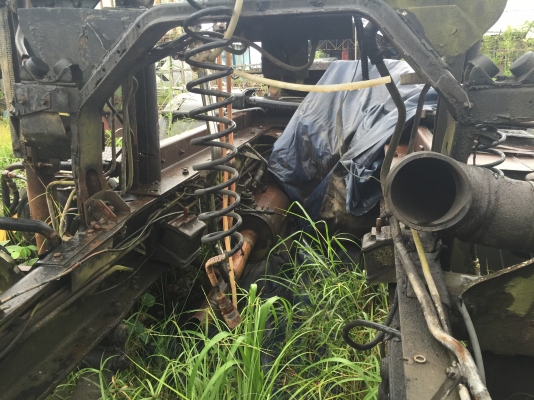 ขายซากรถHINO SG221L-10696...6ล้อใหญ่ ยาง900-20 มีคัสซี คานหน้า เฟืองท้าย ล้อยางกระทะ5ชุด.เล่ททะเบียนพร้อมชุดโอน..ครบ