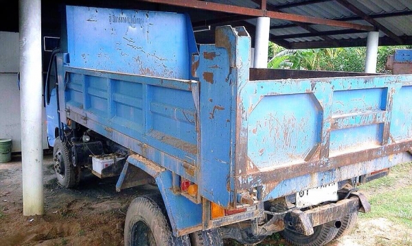 **485,000 บ.ต่อรอง/// 6ล้อดั้มดิน5คิว NKR-130เทอโบ **ขายISUZU NKR-130 เทอโบ 6ล้อดั้มดิน5คิว ช่วงล่างใหญ่ พร้อมใช้ ราคาเบา ISUZU NKR71LY52A3 4HG1-130 Turbo EURO-1 ฝาขาว ห้างแท้ ปี46 เครื่องเดิม เกียร์เดิม เครื่องฝาขาว ยอดนิยม แน่น แรง แห้ง ไม่เยิ้ม เกียร์ส **485,000 บ.ต่อรอง/// 6ล้อดั้มดิน5คิว NKR-130เทอโบ **ขายISUZU NKR-130 เทอโบ 6ล้อดั้มดิน5คิว ช่วงล่างใหญ่ พร้อมใช้ ราคาเบา ISUZU NKR71LY52A3 4HG1-130 Turbo EURO-1 ฝาขาว ห้างแท้ ปี46 เครื่องเดิม เกียร์เดิม เครื่องฝาขาว ยอดนิยม แน่น แรง แห้ง ไม่เยิ้ม เกียร์ส