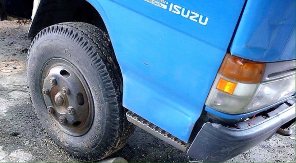 **485,000 บ.ต่อรอง/// 6ล้อดั้มดิน5คิว NKR-130เทอโบ **ขายISUZU NKR-130 เทอโบ 6ล้อดั้มดิน5คิว ช่วงล่างใหญ่ พร้อมใช้ ราคาเบา ISUZU NKR71LY52A3 4HG1-130 Turbo EURO-1 ฝาขาว ห้างแท้ ปี46 เครื่องเดิม เกียร์เดิม เครื่องฝาขาว ยอดนิยม แน่น แรง แห้ง ไม่เยิ้ม เกียร์ส **485,000 บ.ต่อรอง/// 6ล้อดั้มดิน5คิว NKR-130เทอโบ **ขายISUZU NKR-130 เทอโบ 6ล้อดั้มดิน5คิว ช่วงล่างใหญ่ พร้อมใช้ ราคาเบา ISUZU NKR71LY52A3 4HG1-130 Turbo EURO-1 ฝาขาว ห้างแท้ ปี46 เครื่องเดิม เกียร์เดิม เครื่องฝาขาว ยอดนิยม แน่น แรง แห้ง ไม่เยิ้ม เกียร์ส